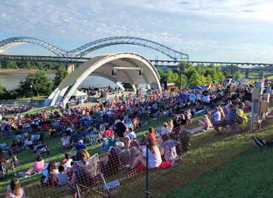 indiana/new-albany/landmark/city-of-new-albany-riverfront-amphitheater