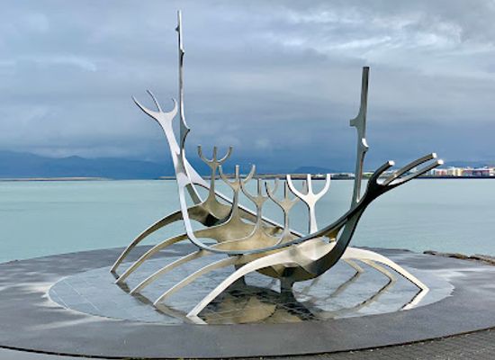 iceland/reykjavik/hlioar/landmark/sun-voyager