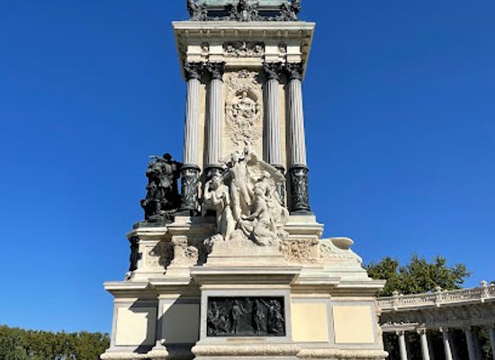 spain/madrid/landmark/monument-to-alfonso-xii
