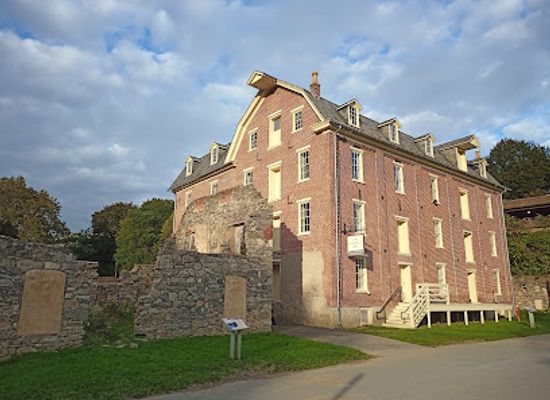 pennsylvania/lehigh-valley/landmark/historic-bethlehem-museums-sites-administrative-office