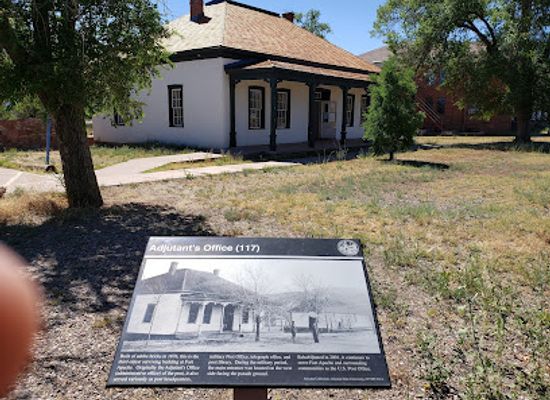 arizona/apache-county/landmark/apache-tourism