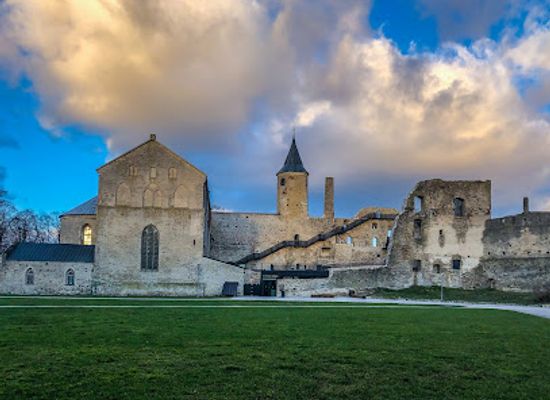 estonia/haapsalu-castle/landmark/haapsalu-linnuse-vaateplatvorm