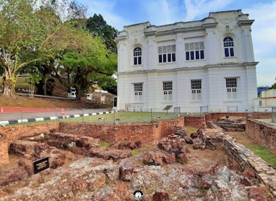 malaysia/malacca/landmark/the-alignment-of-old-portuguese-wall