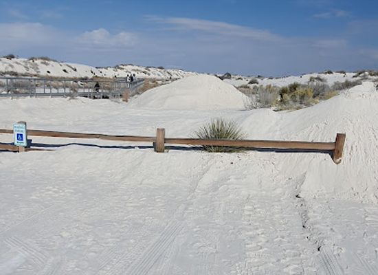 new-mexico/white-sands/landmark/sunset-stroll-meeting-area