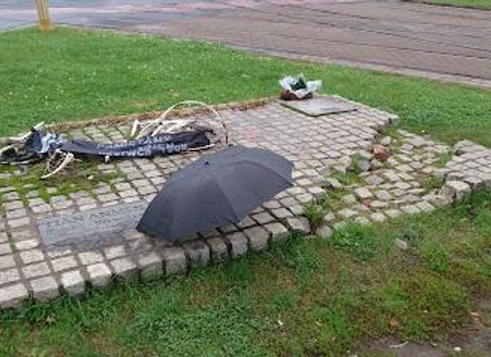 poland/wroclaw/landmark/the-tiananmen-square-victims-monument