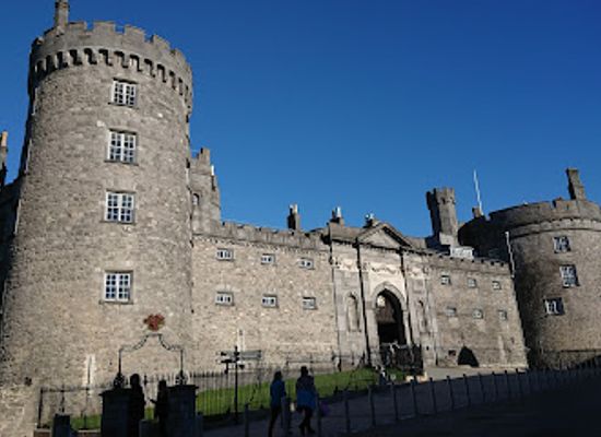 ireland/county-kilkenny/landmark/megalithic-tour-of-kilkenny