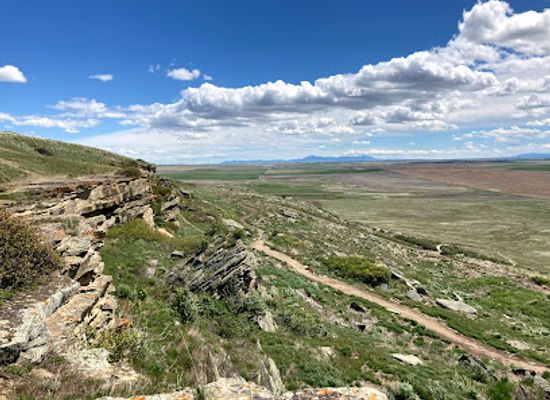 montana/great-falls/landmark/first-peoples-buffalo-jump-state-park