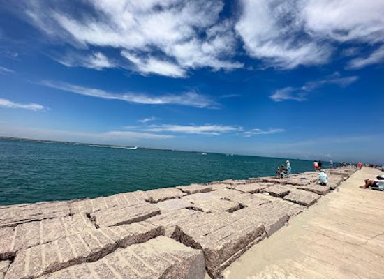 texas/port-aransas/landmark/port-aransas-jetty