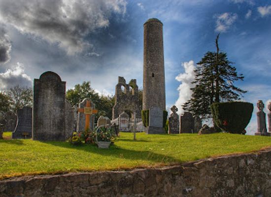 ireland/county-meath/landmark/donaghmore-round-tower