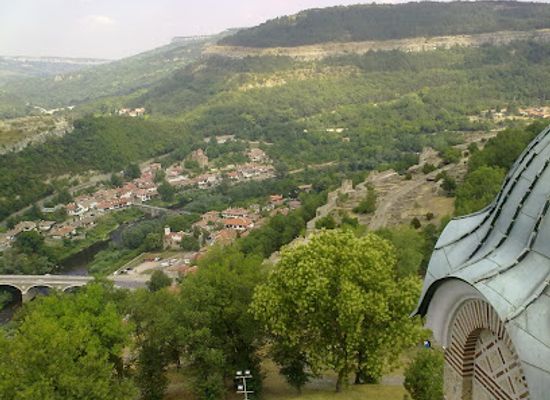 bulgaria/southeast-bulgaria/landmark/patriarchal-cathedral-of-the-holy-ascension
