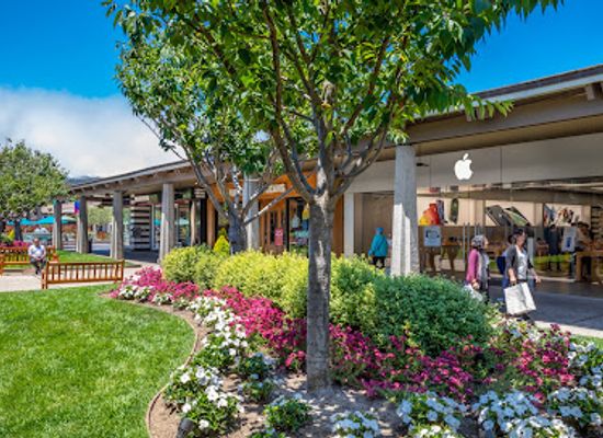 california/monterey/landmark/del-monte-shopping-center