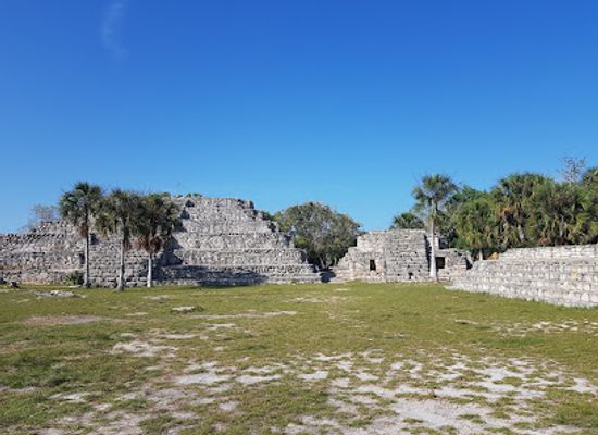 mexico/yucatan-peninsula/landmark/zona-arqueologica-xcambo