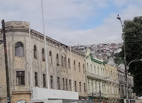 chile/valparaiso-region/landmark/parque-italia