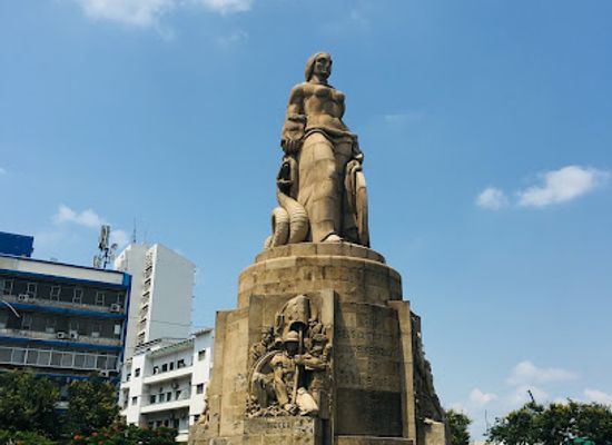 mozambique/maputo/landmark/workers-square