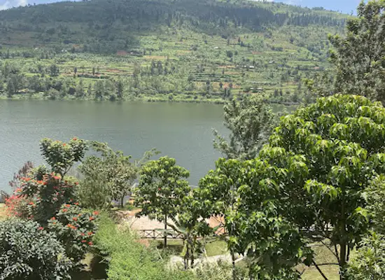 rwanda/akagera-national-park/landmark/lake-muhazi