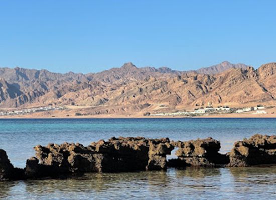 egypt/nuweiba/landmark/laguna-beach-dahab