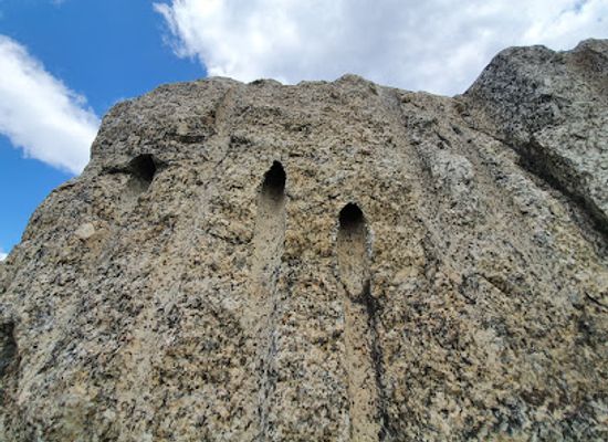 bulgaria/thrace/landmark/tomb-of-seuthes-iii