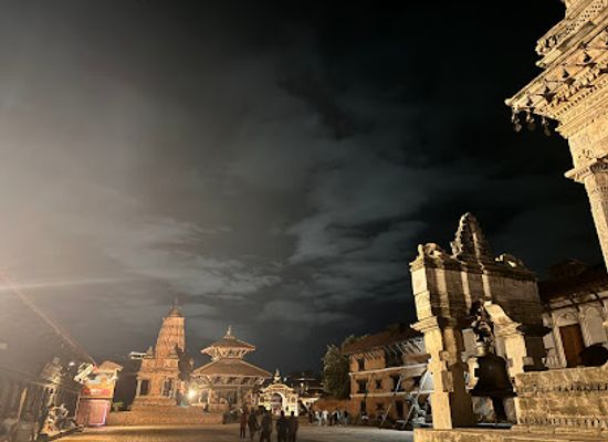 nepal/mahakali-zone/landmark/bhaktapur-durbar-square