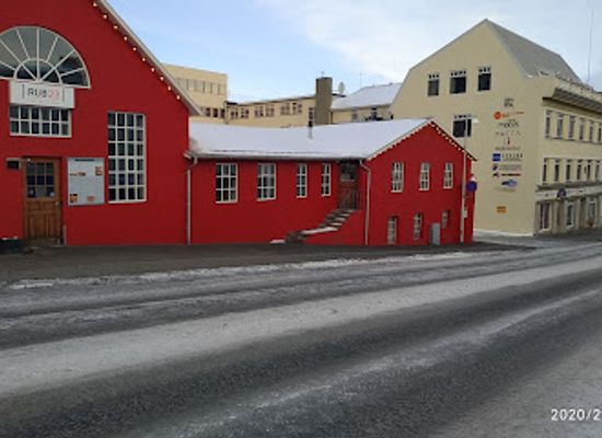iceland/akureyri/landmark/kaffi-ilmur