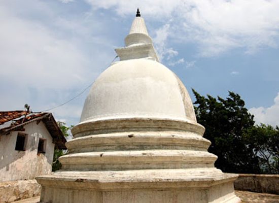 sri-lanka/matara-district/landmark/mulgirigala-raja-maha-viharaya