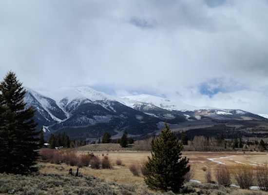 colorado/elk-mountains/landmark/interlaken-historic-resort