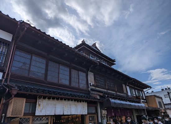 japan/koshi/landmark/higashi-chaya-district