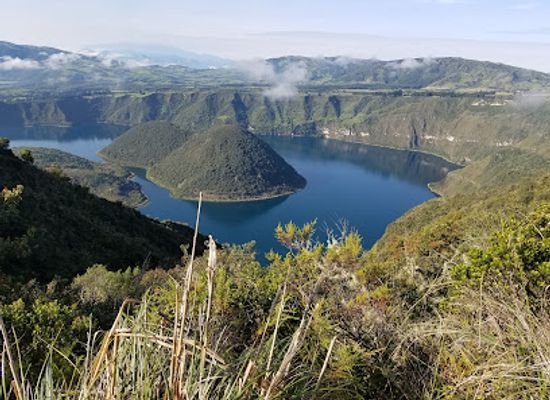 ecuador/oriente/landmark/mundo-ventura-quito