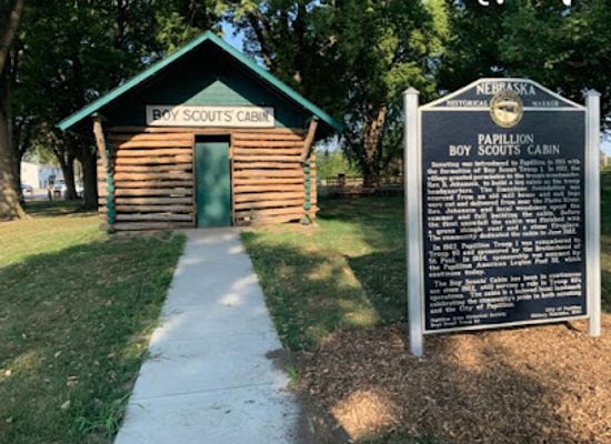 nebraska/omaha/landmark/nebraska-historical-marker-boy-scout-cabin