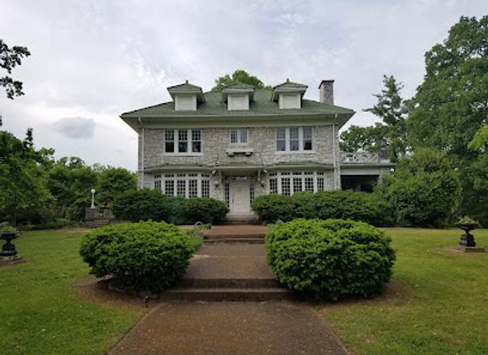 tennessee/west-tennessee/landmark/historic-stone-hall