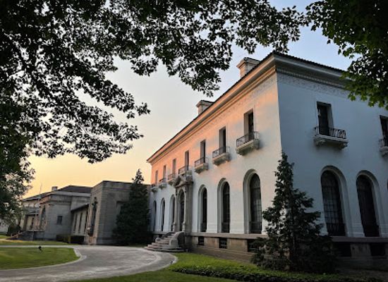 ohio/eastern-ohio/landmark/hay-mckinney-mansion