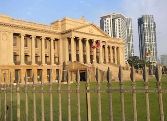 sri-lanka/colombo/landmark/old-parliament-building
