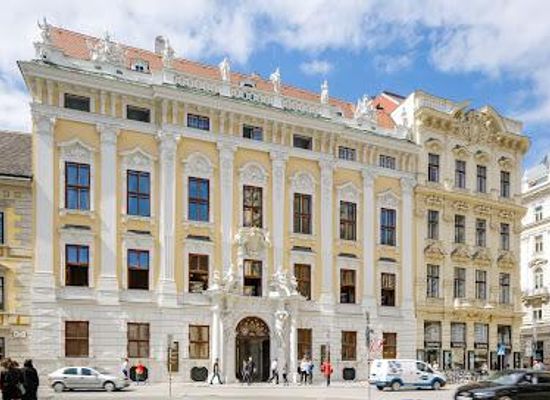 austria/eisenstadt/landmark/palais-daun-kinsky