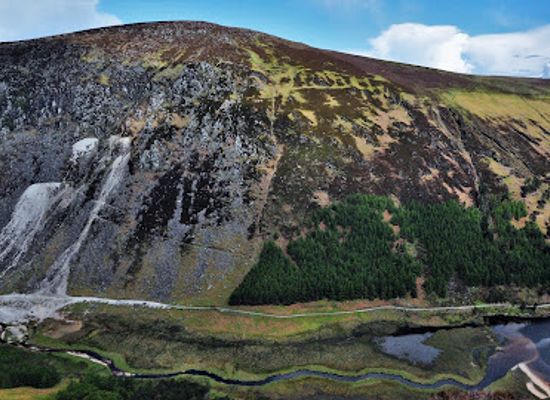 ireland/wicklow-mountains/landmark/camaderry-mountain