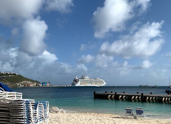 sint-maarten/point-blanche/landmark/sint-rose-shopping-mall