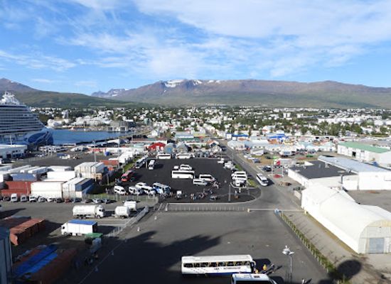 iceland/akureyri/landmark/port-of-akureyri