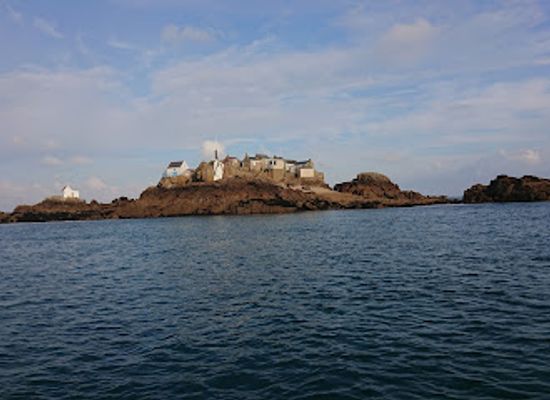 jersey/saint-saviour/landmark/nauti-buoy-ribs