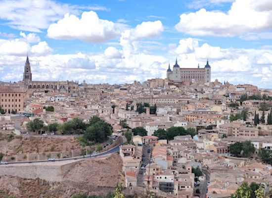 spain/castile-la-mancha/landmark/alcazar-de-toledo