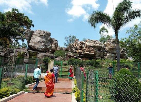 india/andhra-pradesh/landmark/silathoranam-garden
