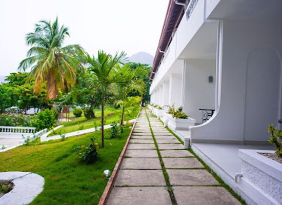 haiti/bassin-bleu/landmark/wahoo-bay-beach