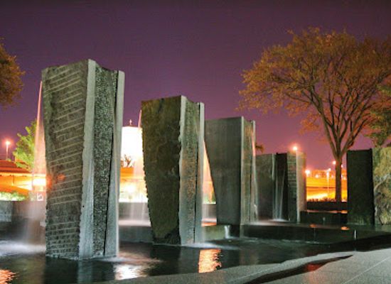 minnesota/saint-cloud/landmark/visit-greater-st-cloud