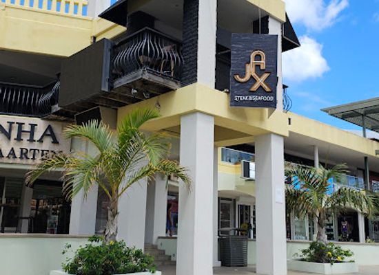 sint-maarten/maho/landmark/jax-steakhouse