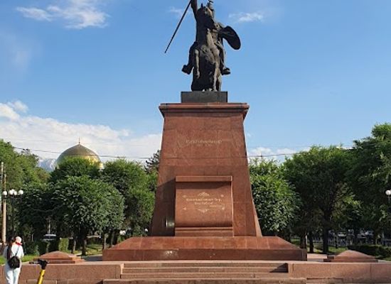 kazakhstan/assy-plateau/landmark/raiymbek-batyr-monument