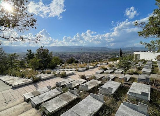 albania/korce-region/landmark/martyrs-cemetery