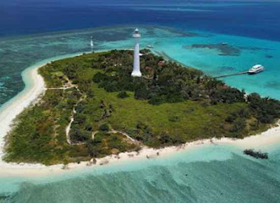 new-caledonia/pouembout/landmark/amedee-lighthouse