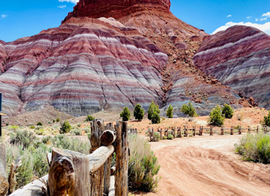 utah/kanab/landmark/kane-county-office-of-tourism