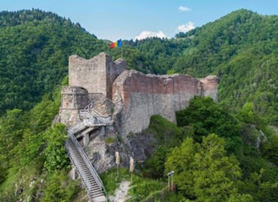romania/valcea/landmark/poenari-citadel
