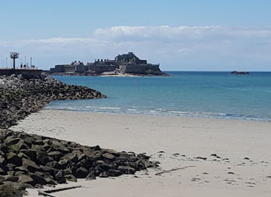 jersey/les-dirouilles/landmark/les-jardins-de-la-mer