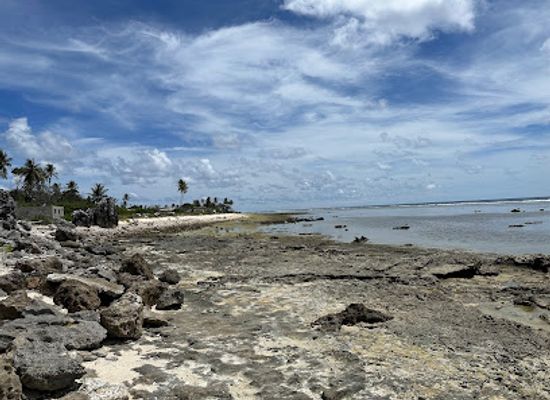 nauru/anetan/landmark/ww2-bunker