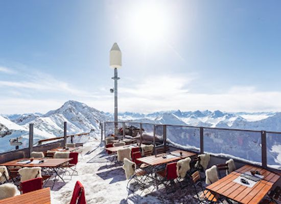 switzerland/lenzerheide/landmark/rothorngipfel
