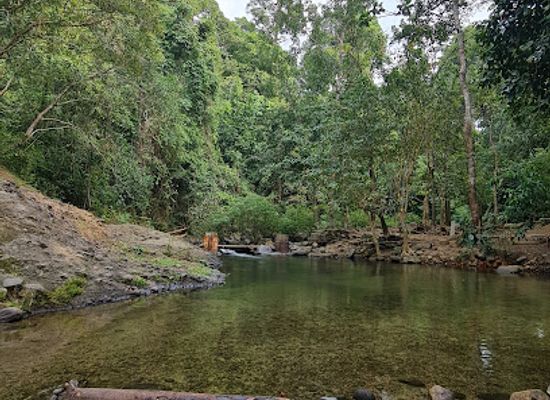 philippines/subic/landmark/pamulaklakin-trail